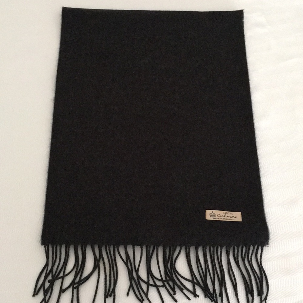100% Cashmere Gray Scarf New